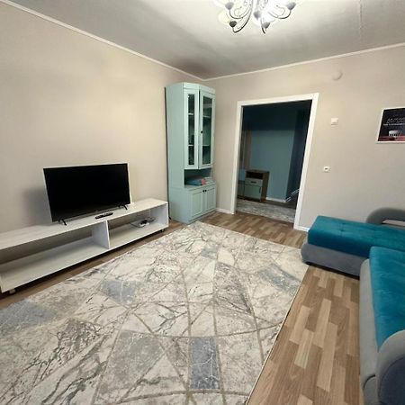 Lux Home На Берегу Ульбы Öskemen Buitenkant foto